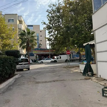 Dion Appartement Durrës